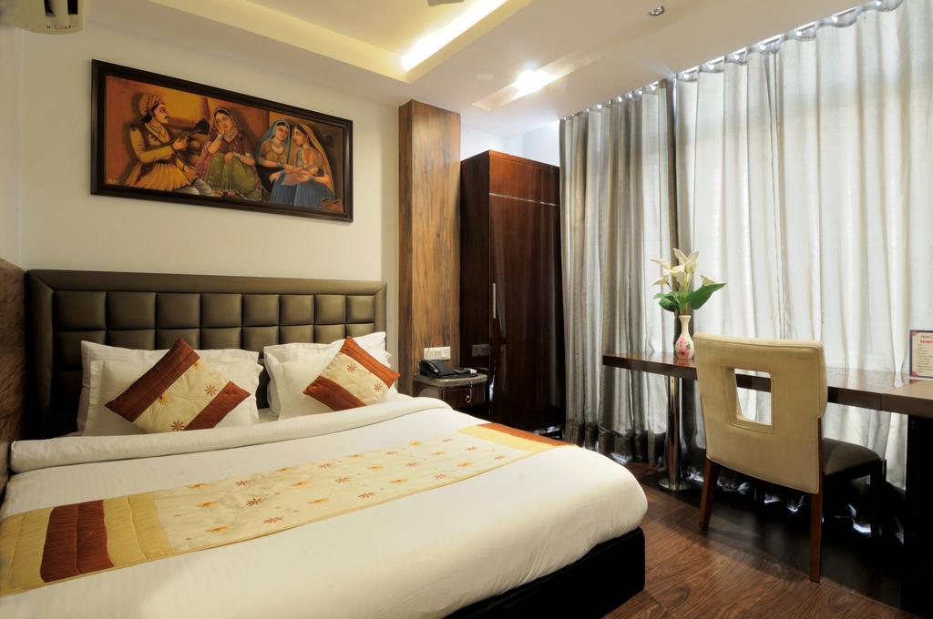 Hotel Cabana @ Pahar Ganj Ню Делхи Екстериор снимка