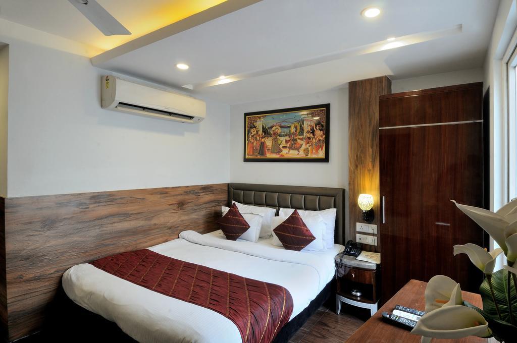 Hotel Cabana @ Pahar Ganj Ню Делхи Екстериор снимка