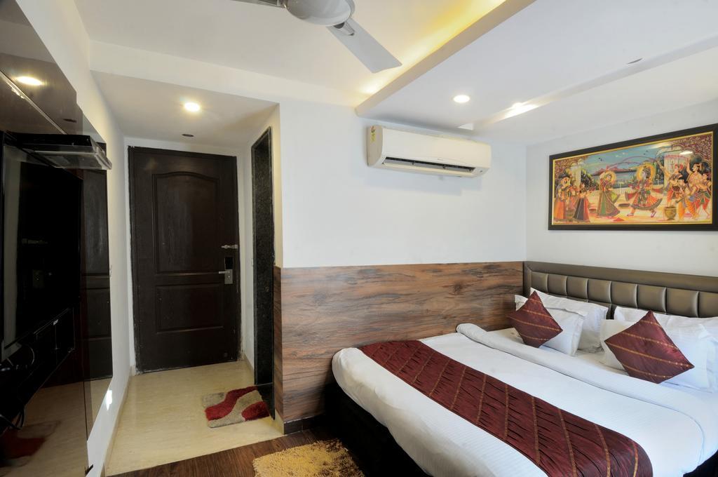 Hotel Cabana @ Pahar Ganj Ню Делхи Екстериор снимка