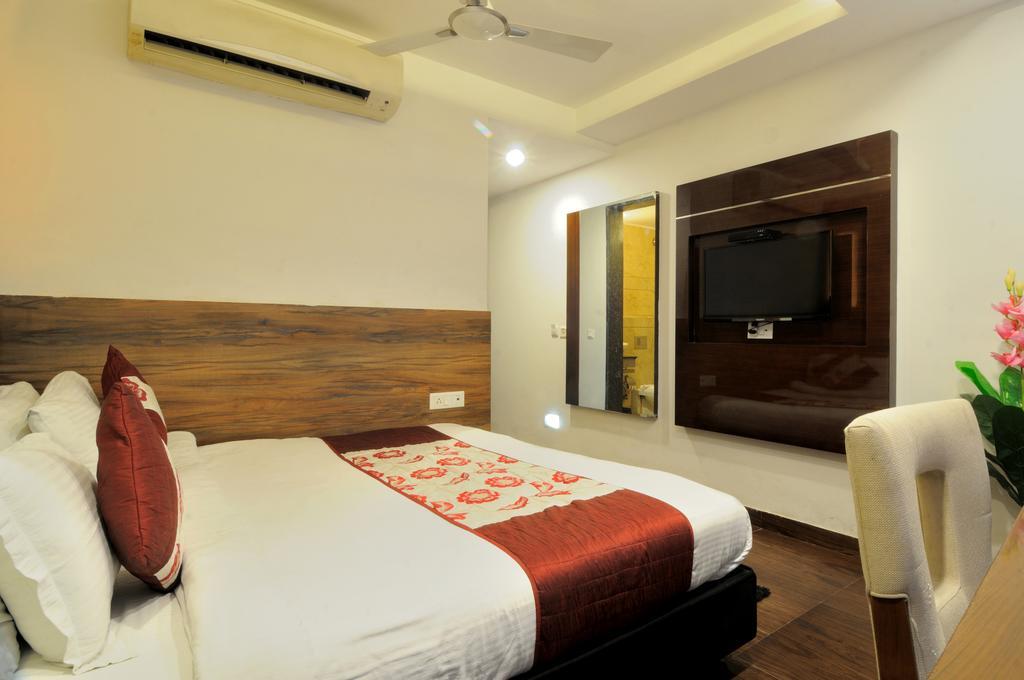 Hotel Cabana @ Pahar Ganj Ню Делхи Екстериор снимка