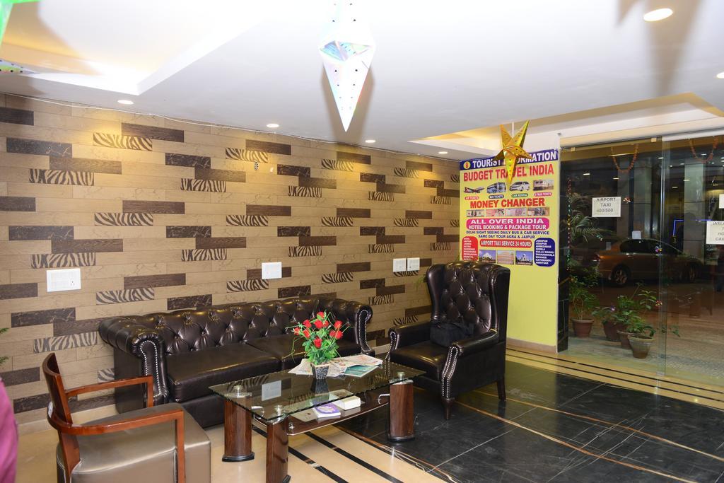 Hotel Cabana @ Pahar Ganj Ню Делхи Екстериор снимка