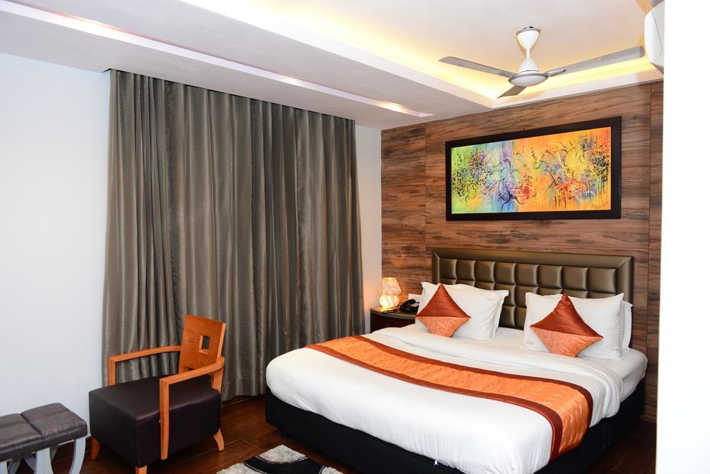 Hotel Cabana @ Pahar Ganj Ню Делхи Екстериор снимка