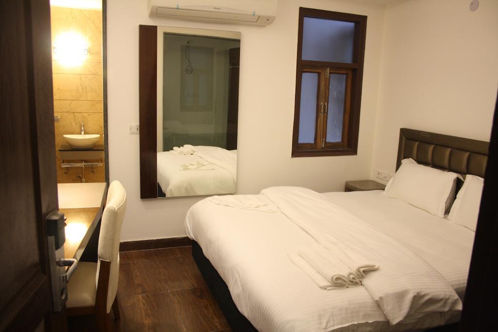 Hotel Cabana @ Pahar Ganj Ню Делхи Стая снимка